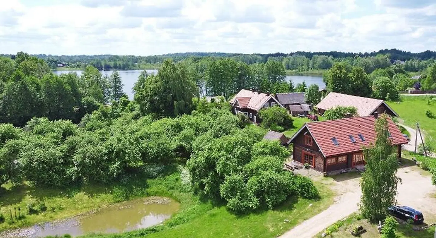 Sunny Beaver B&B LANDSCAPE
