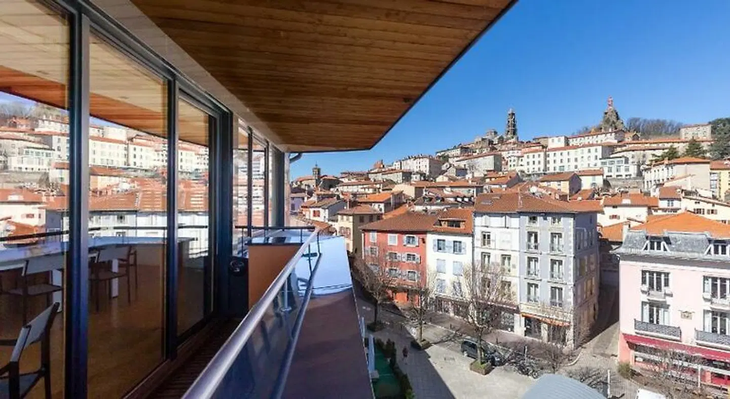 ibis Styles Le Puy en Velay Terrasse