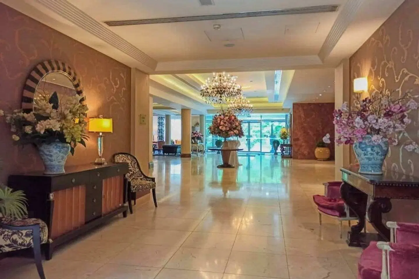 Salthill LOUNGE_LOBBY