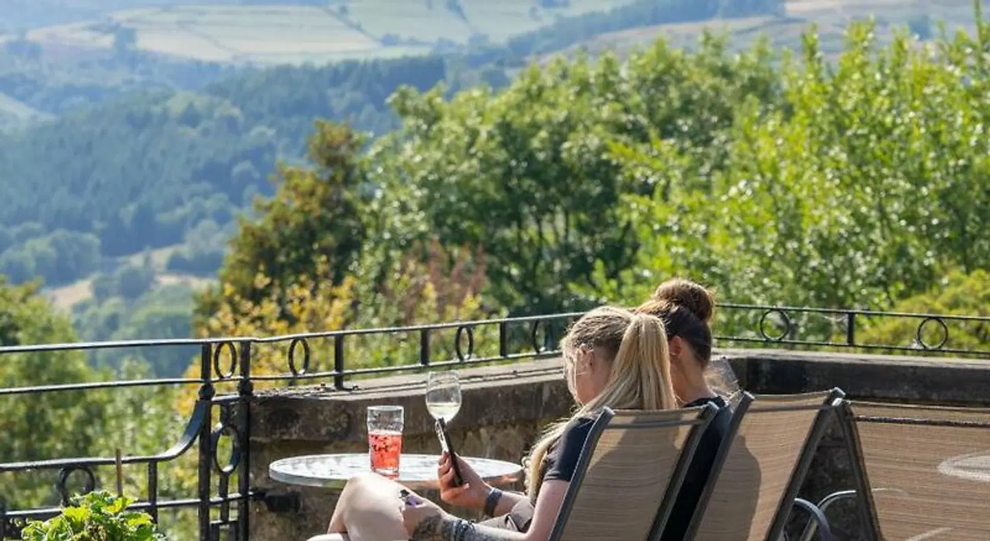 Millstone Country Inn Terrasse
