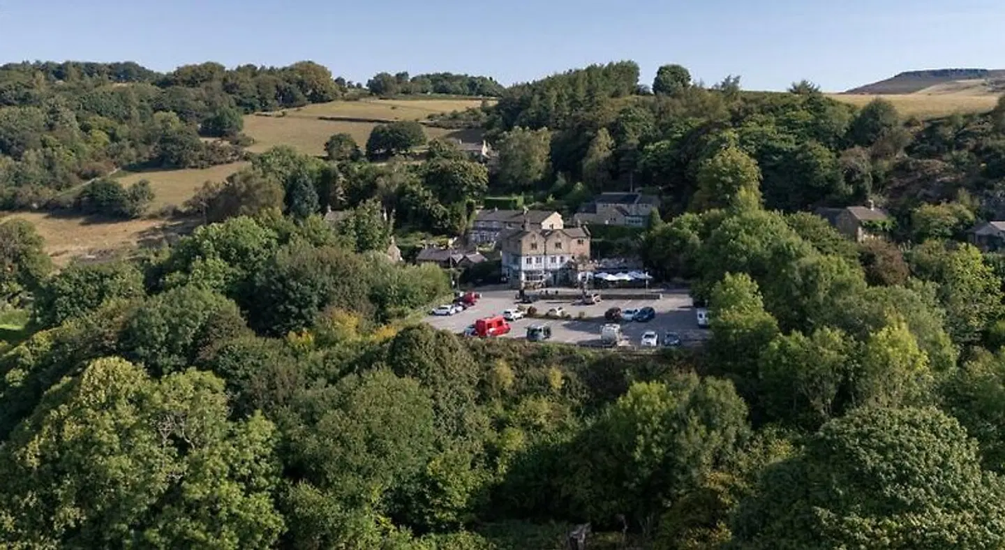 Millstone Country Inn LANDSCAPE