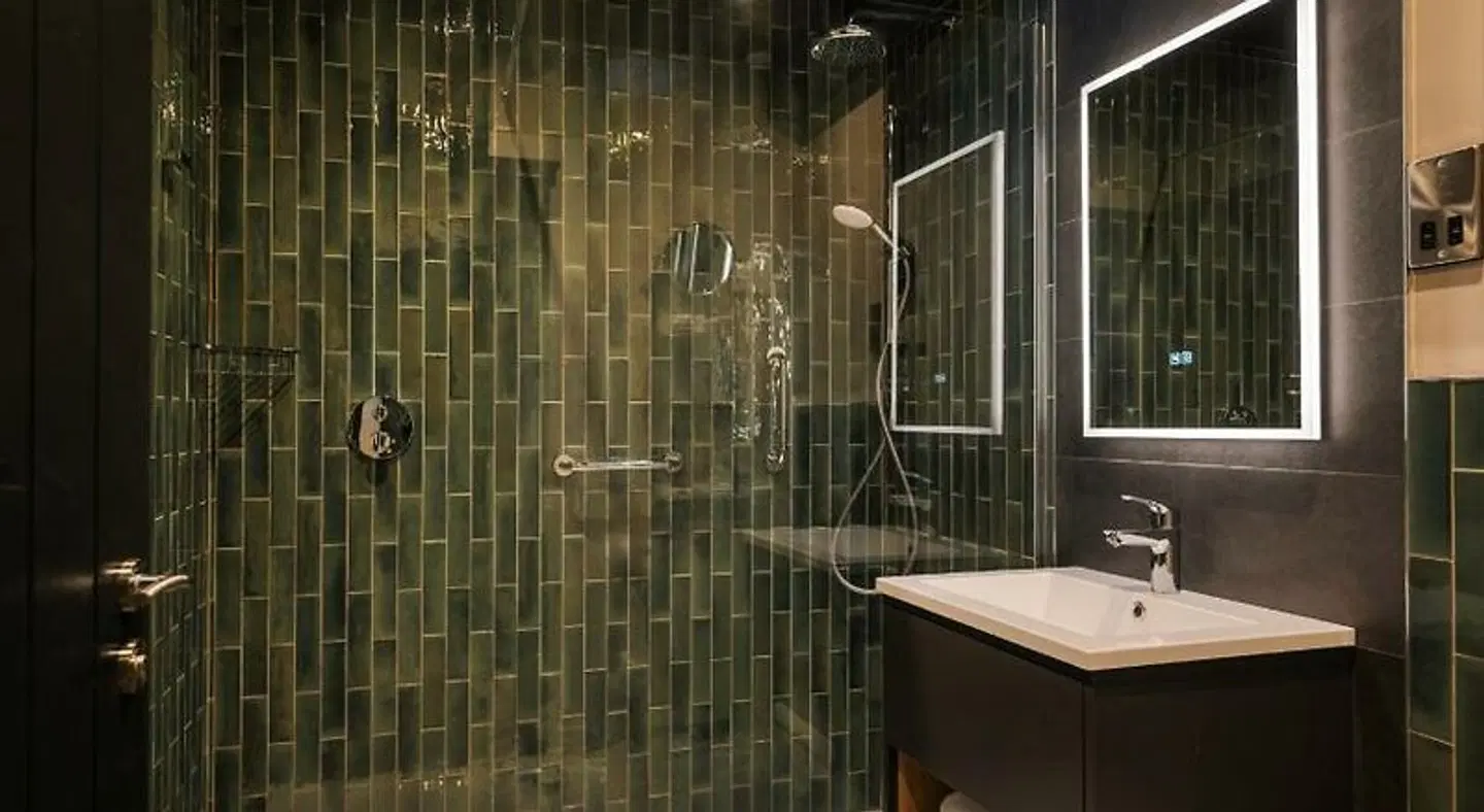 Hotel67 at Gleneagle Badezimmer