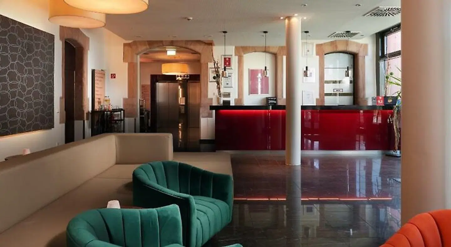NOVINA Hotel Tillypark LOUNGE_LOBBY