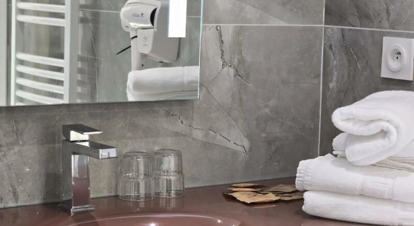 Hôtel Castellu Rossu Badezimmer