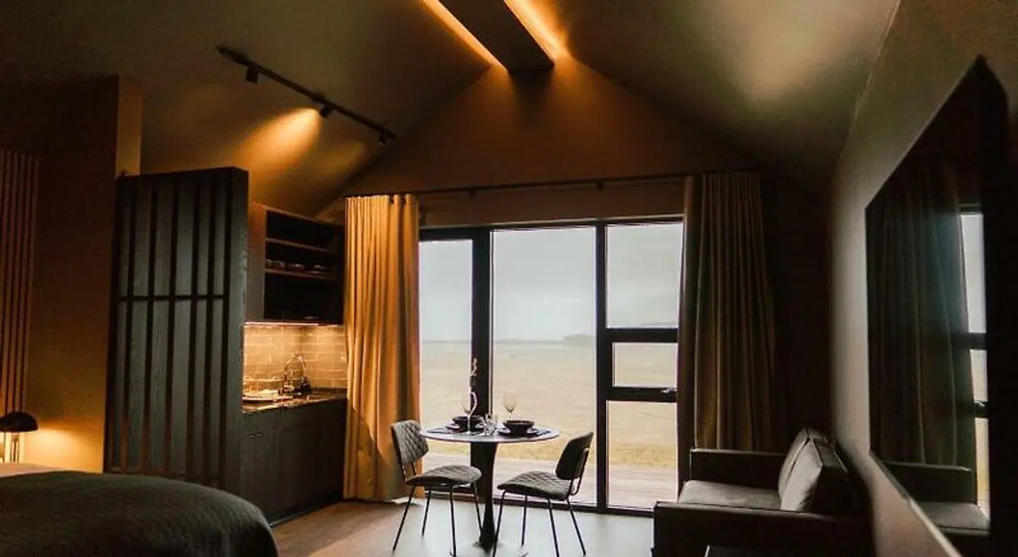 Black Beach Suites HEALTH_BEAUTY