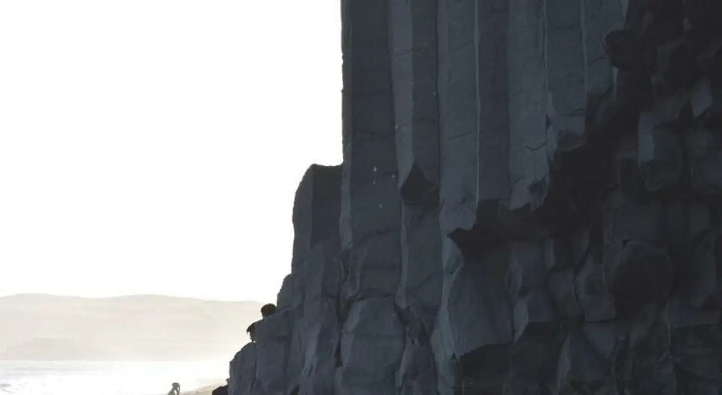 Black Beach Suites LANDSCAPE