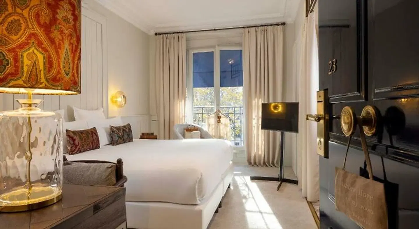Hotel de Banville ROOM_EXAMPLE