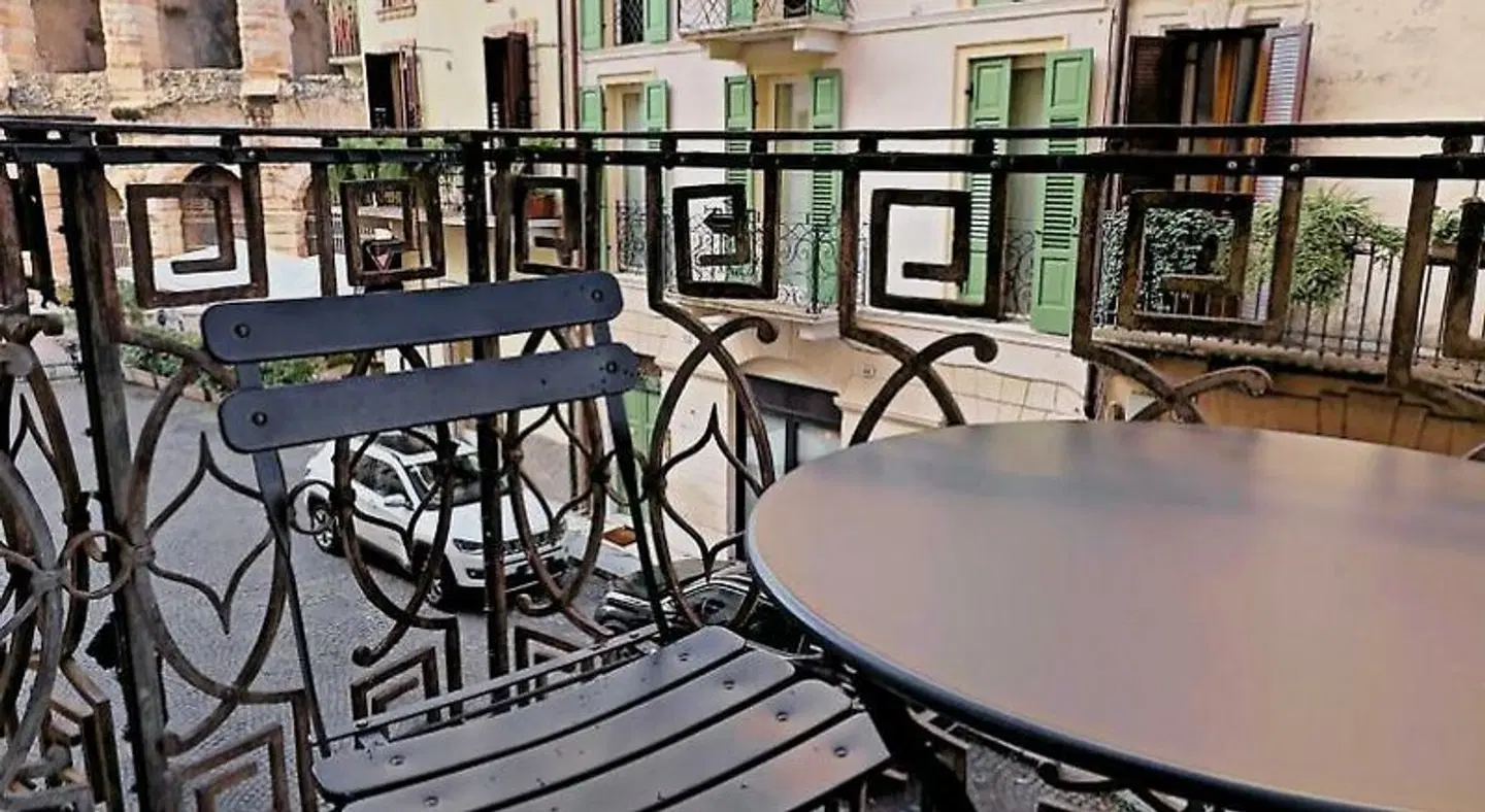 Truly Verona Terrasse