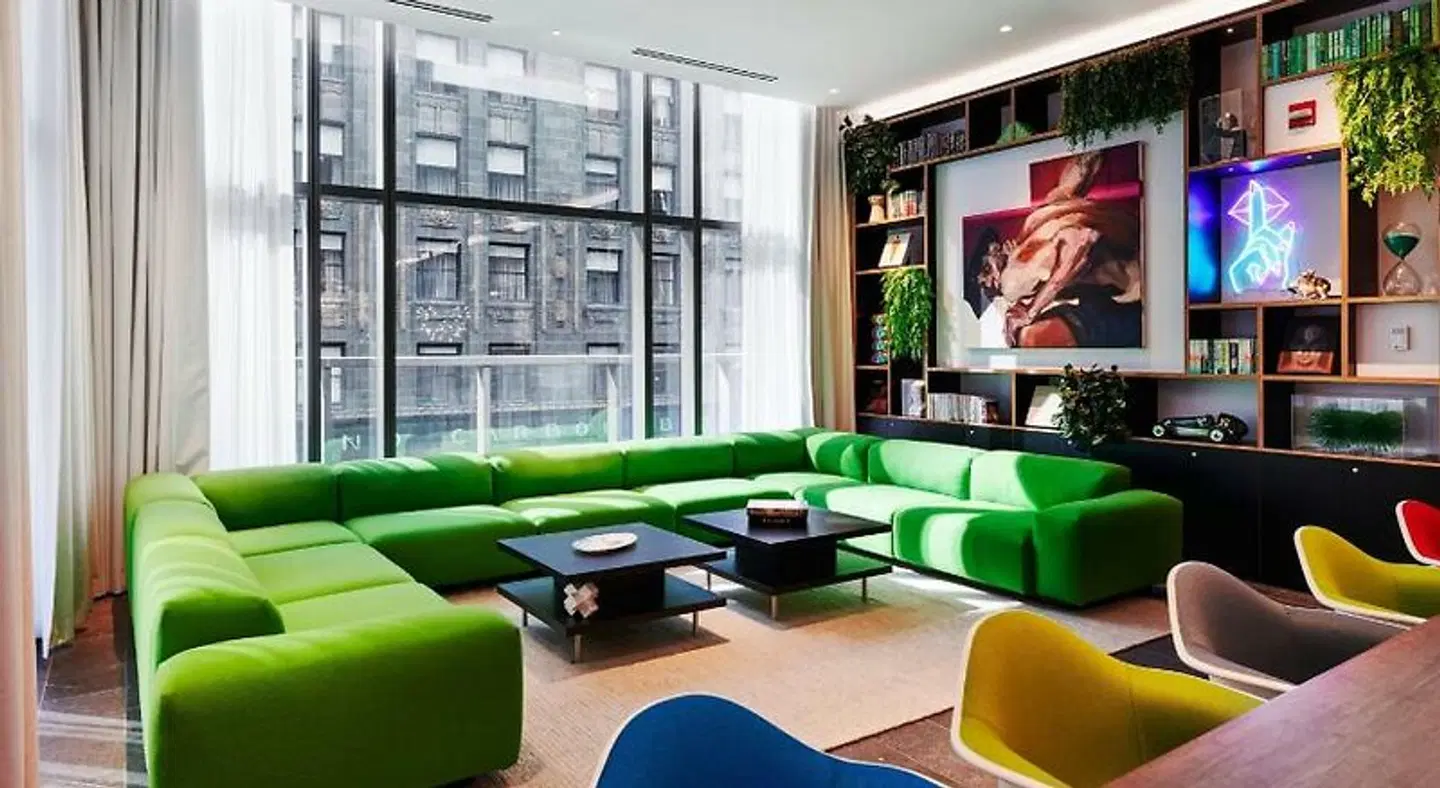 citizenM Chicago Downtown LOUNGE_LOBBY