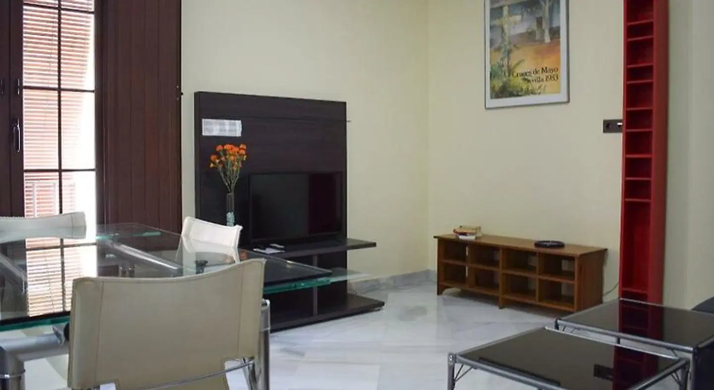 San Lorenzo Apartments by Living-Sevilla ROOM_EXAMPLE