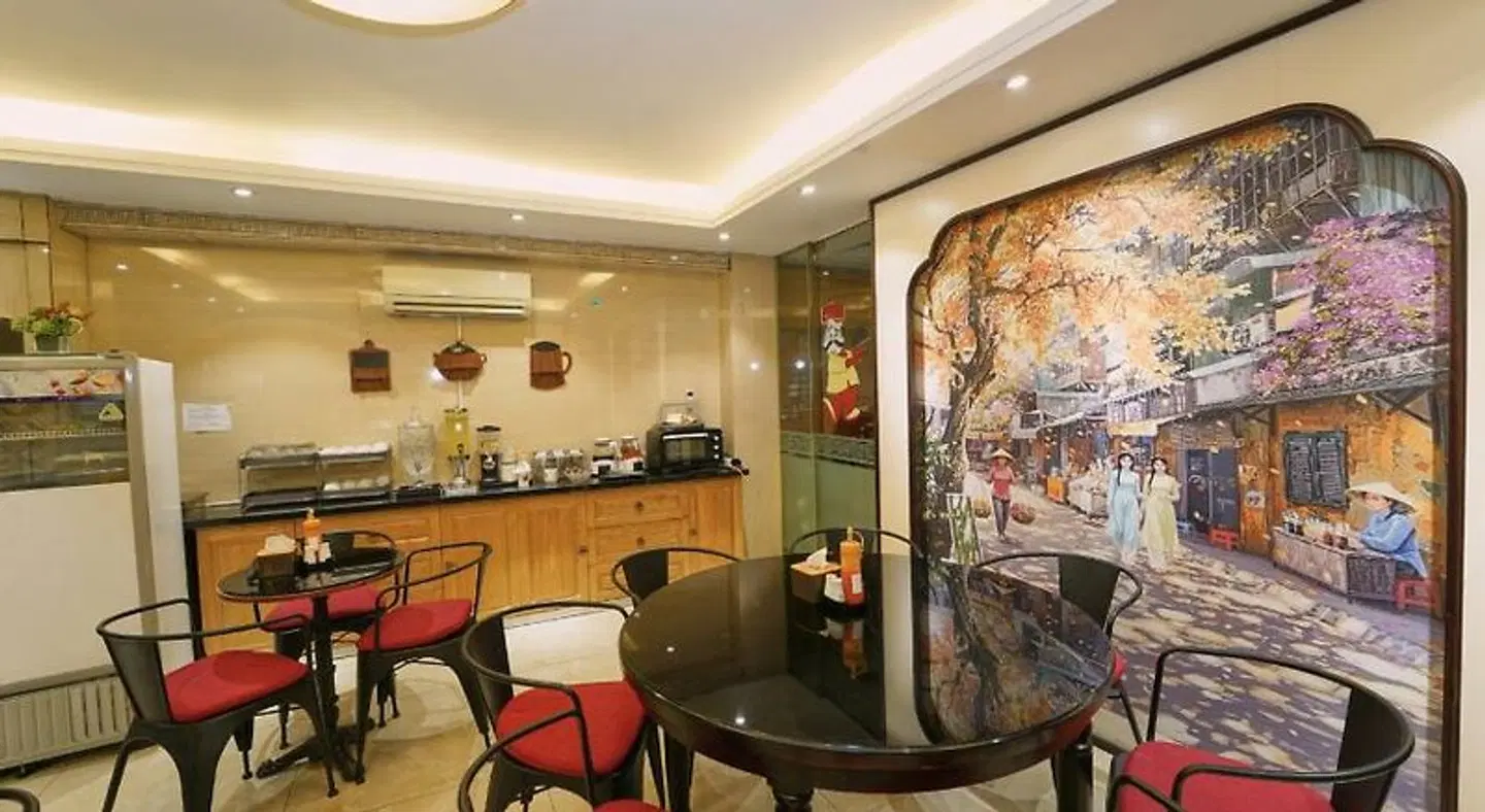 HaNoi Calido Hotel Bar