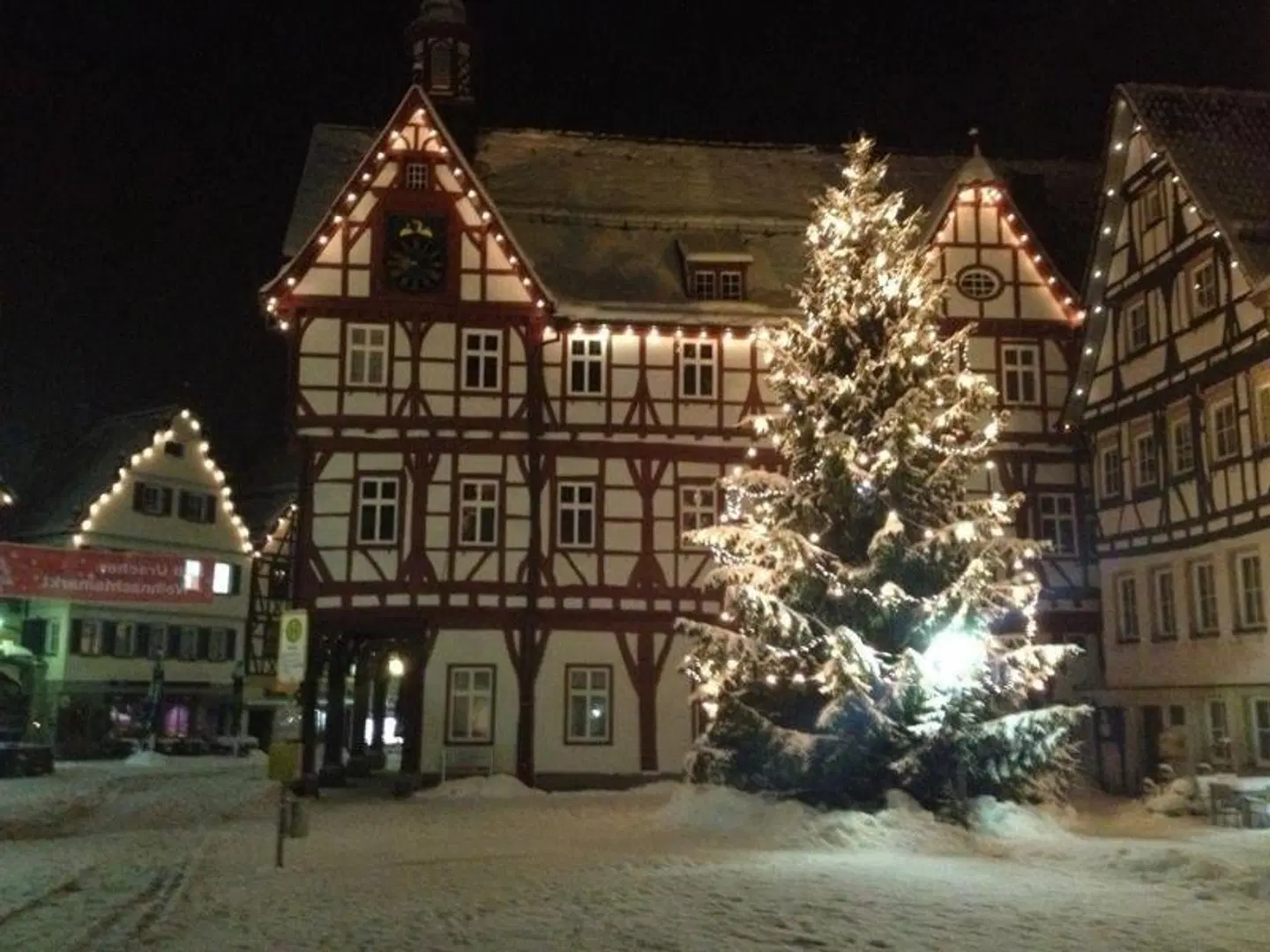 Flair Hotel Vier Jahreszeiten EXTERIOR