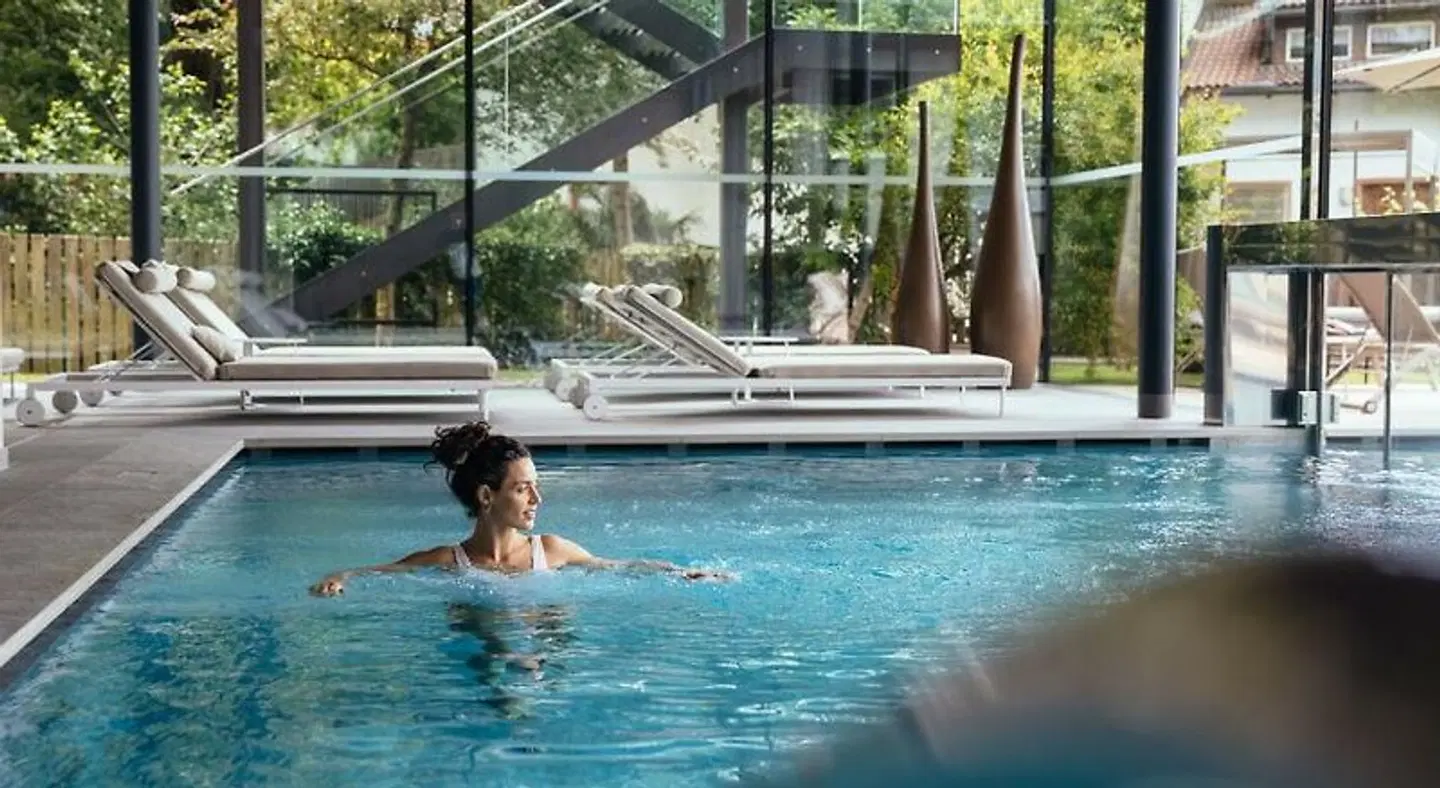 Hilburger Hotel OUTDOOR_POOL