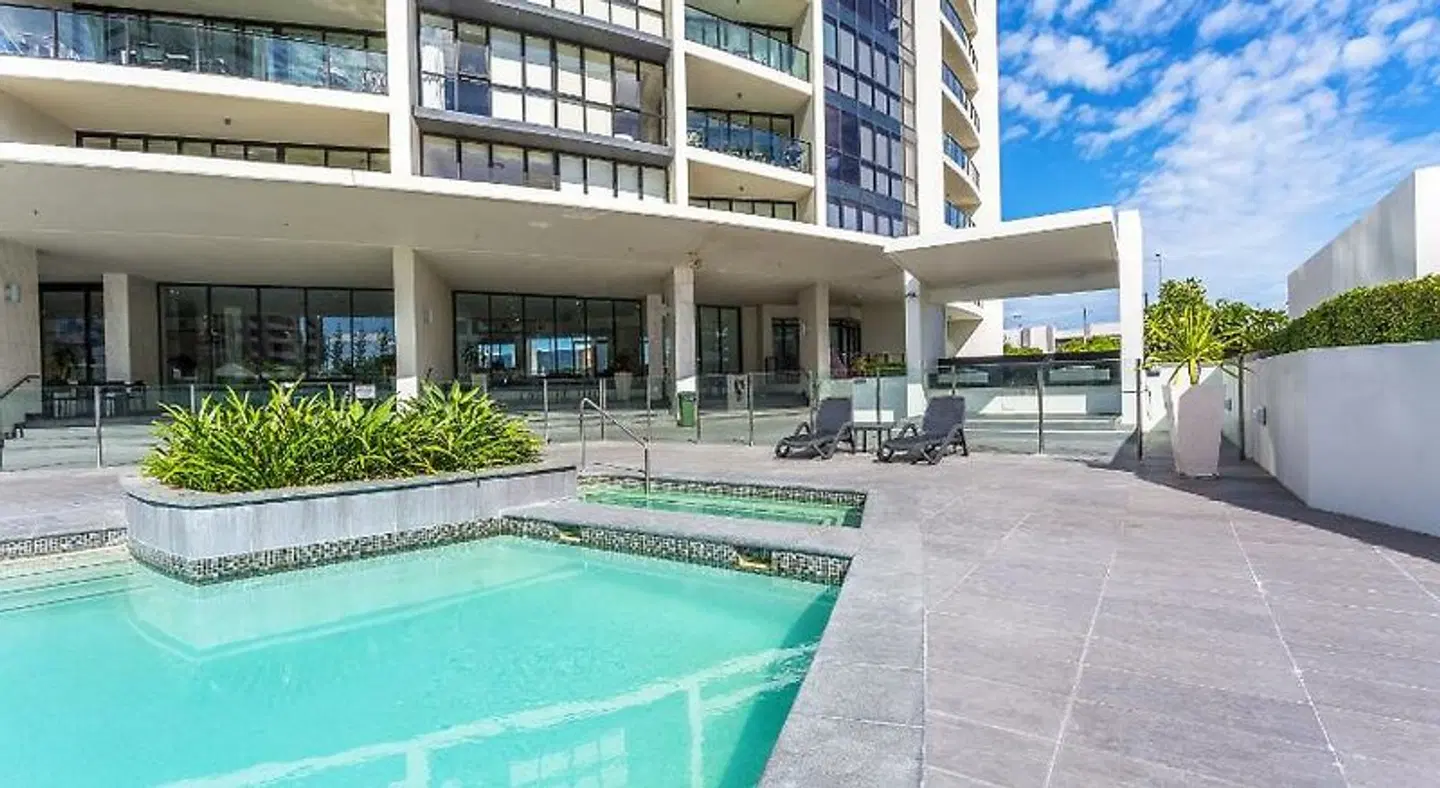 Mantra Sierra Grand EXTERIOR