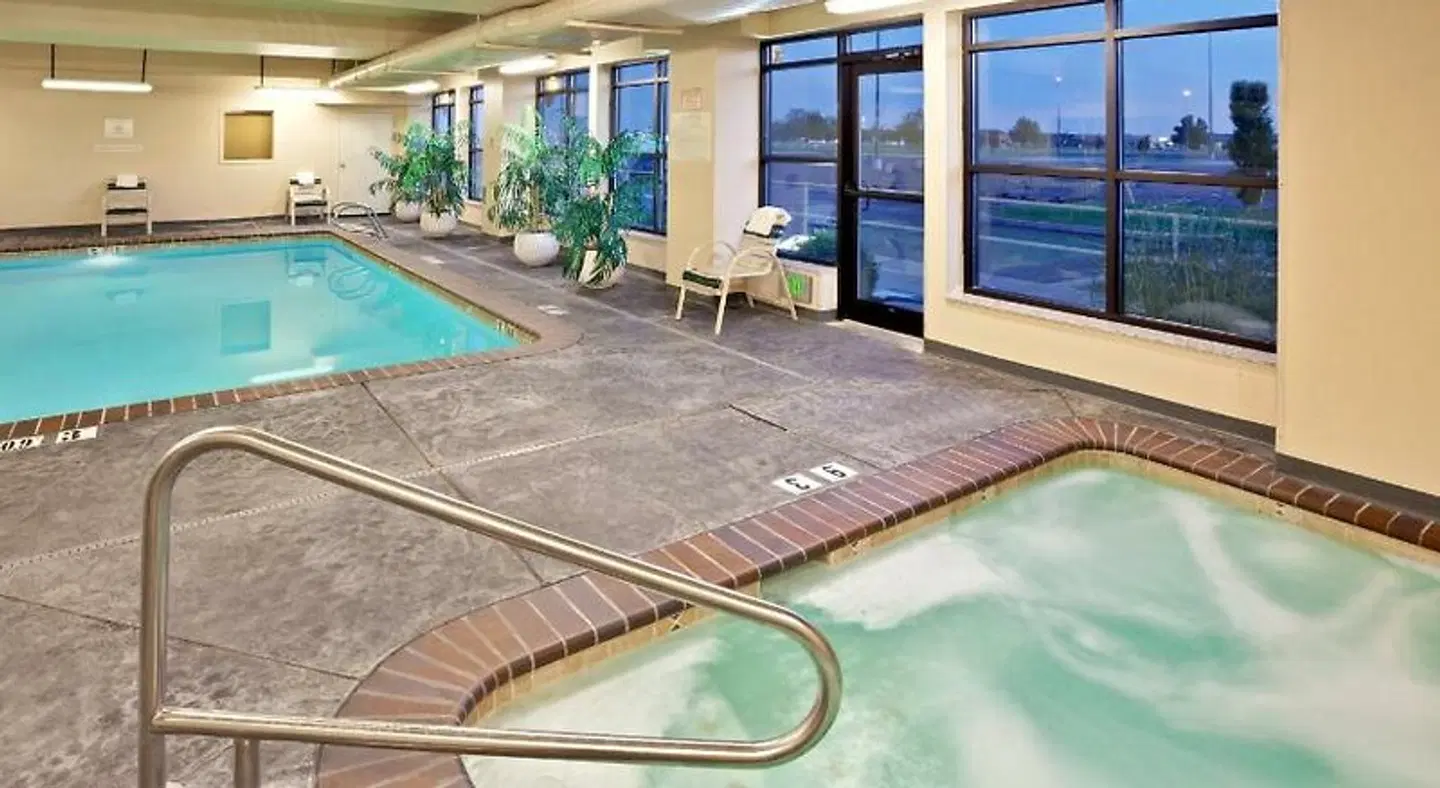 Holiday Inn Express Pasco-TriCities Hallenbad
