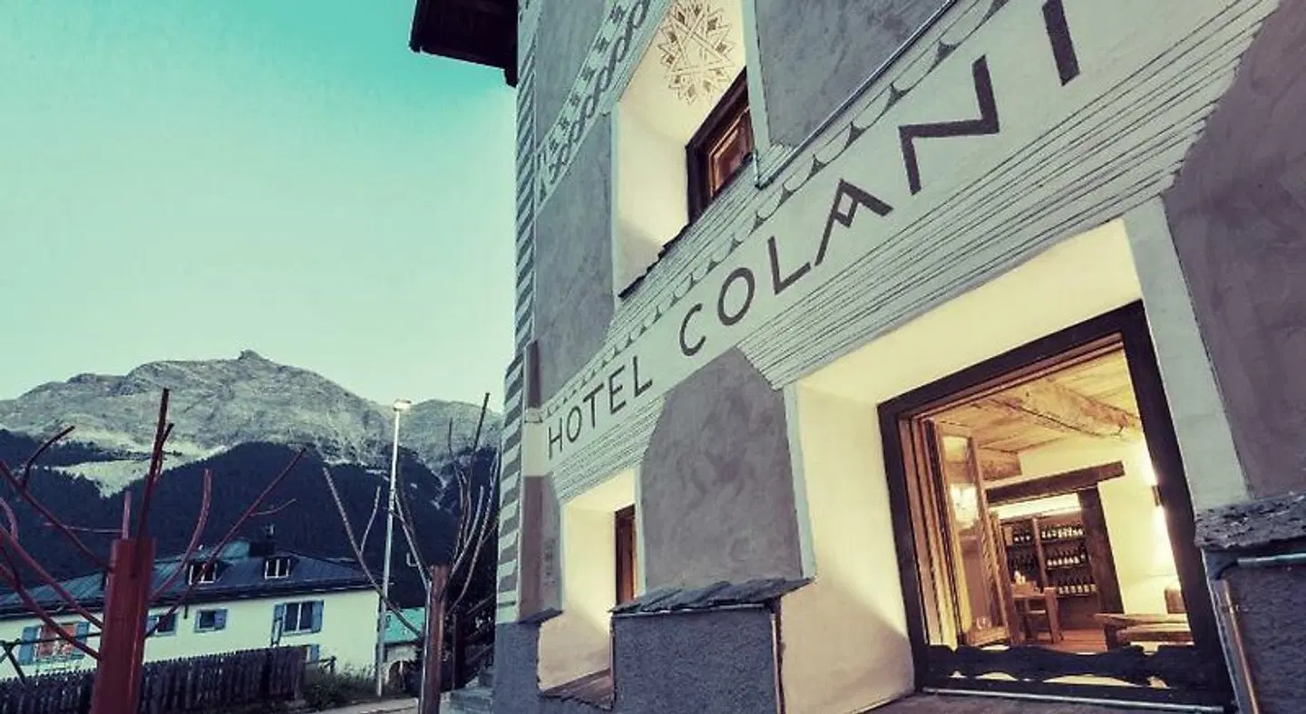 Chesa Stuva Colani EXTERIOR