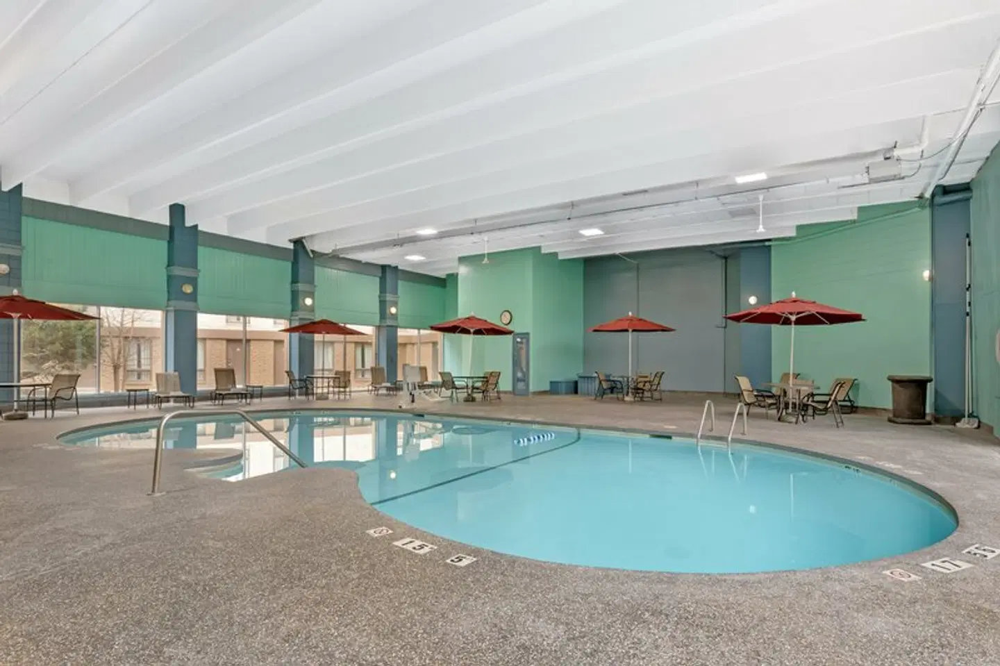 Best Western Holiday Lodge Hallenbad