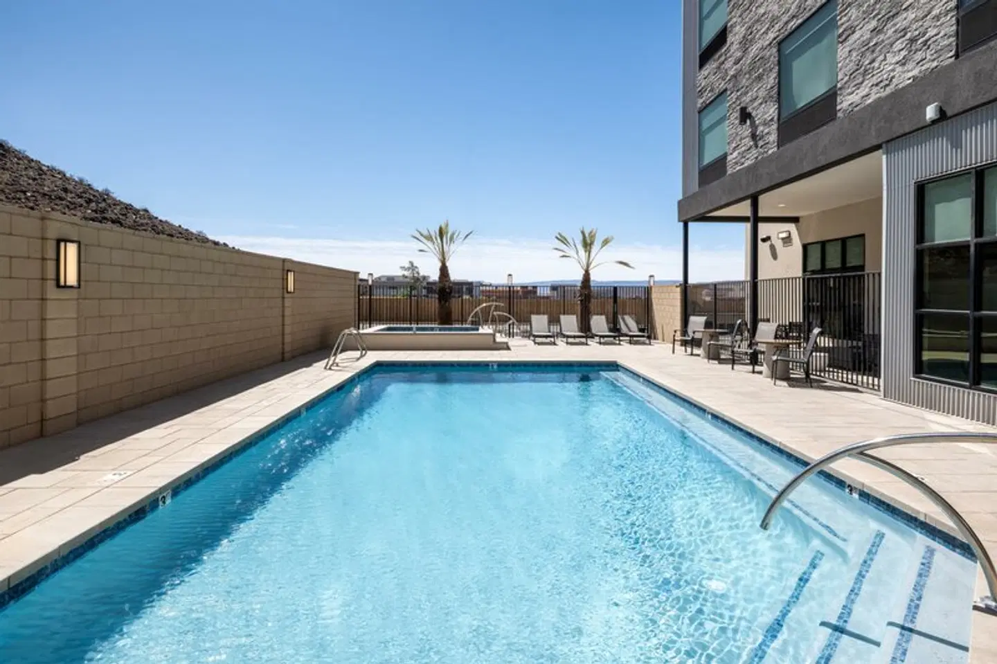 @HOME by Best Western St. George OUTDOOR_POOL