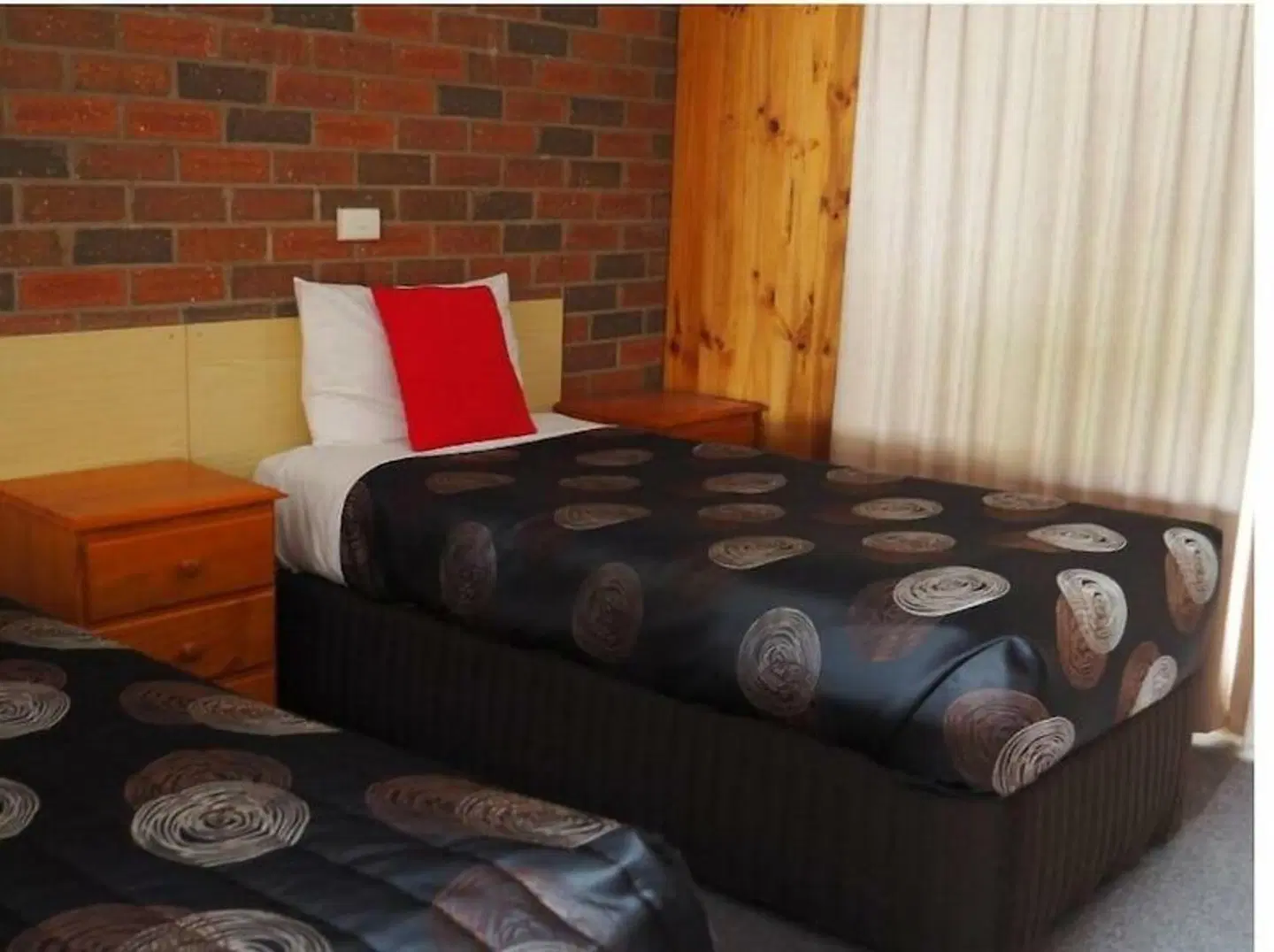 Country Road Motel ROOM_EXAMPLE