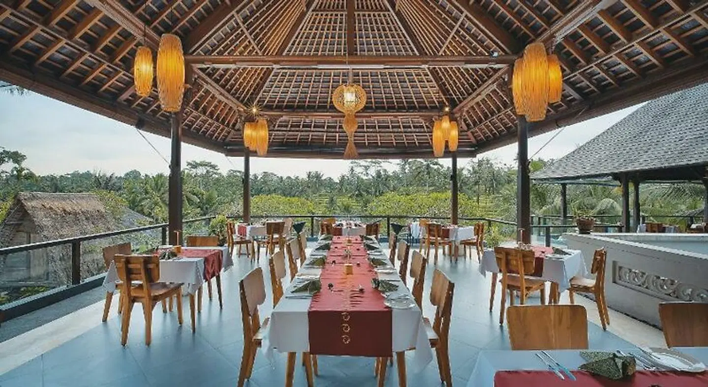 Puri Sebali Resort Restaurant