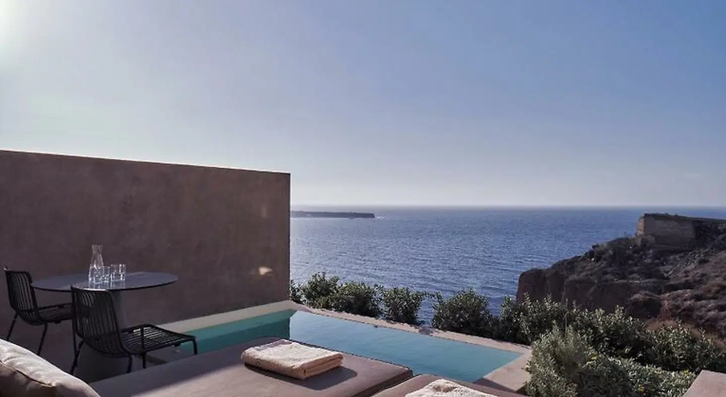 Old Castle Oia Terrasse