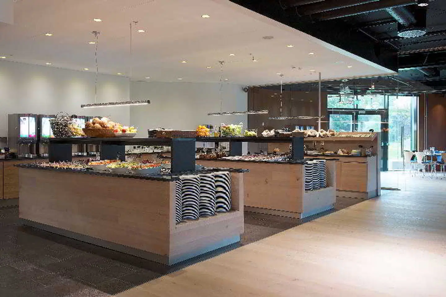 Clarion Hotel Energy Bar