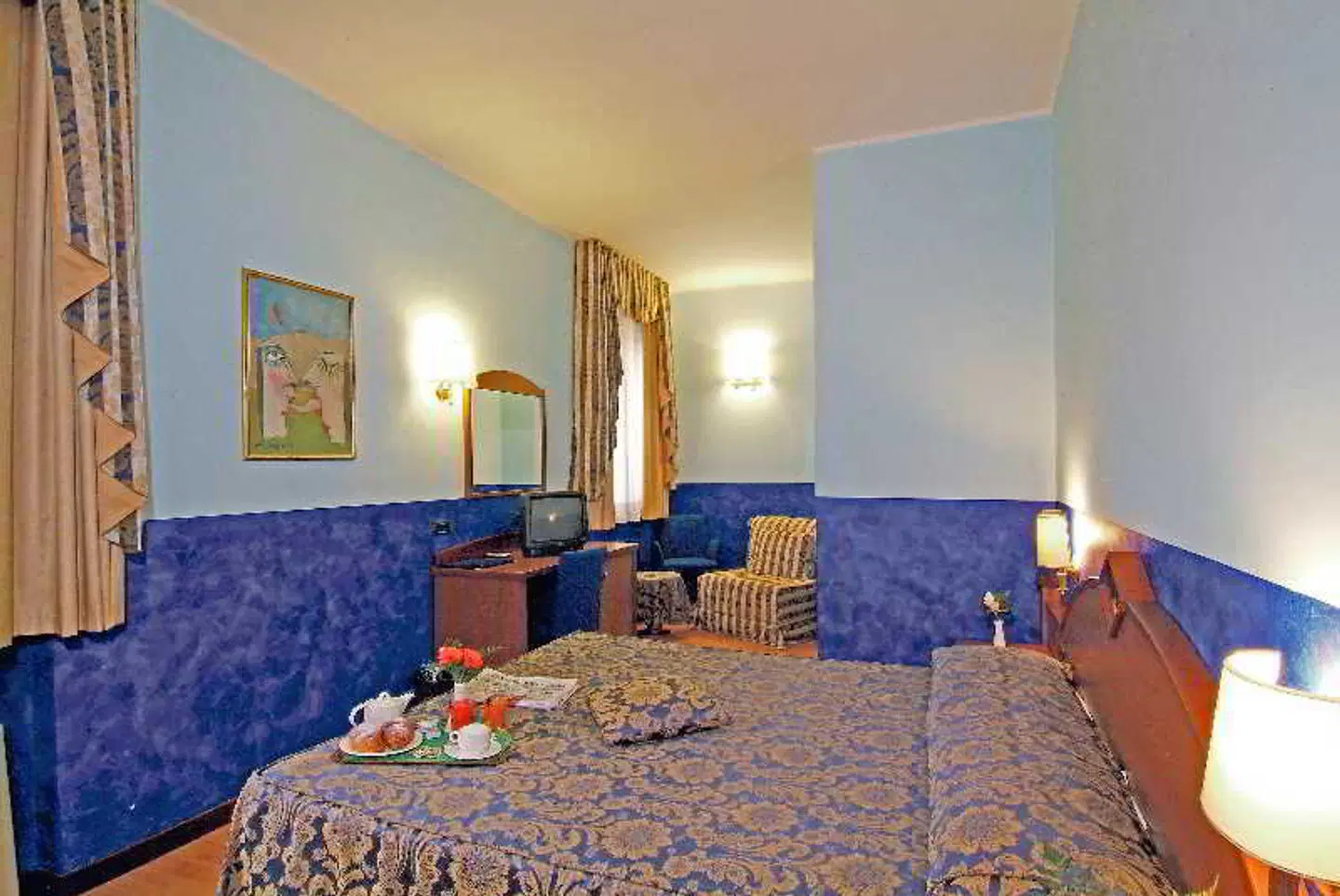 Majestic ROOM_EXAMPLE