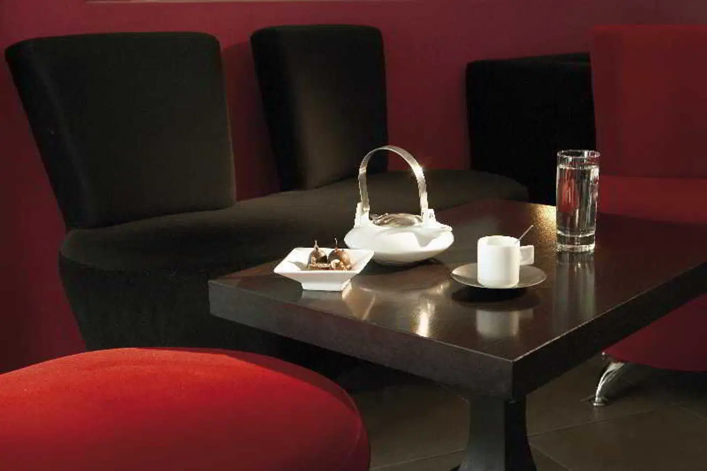 Anessis Bar