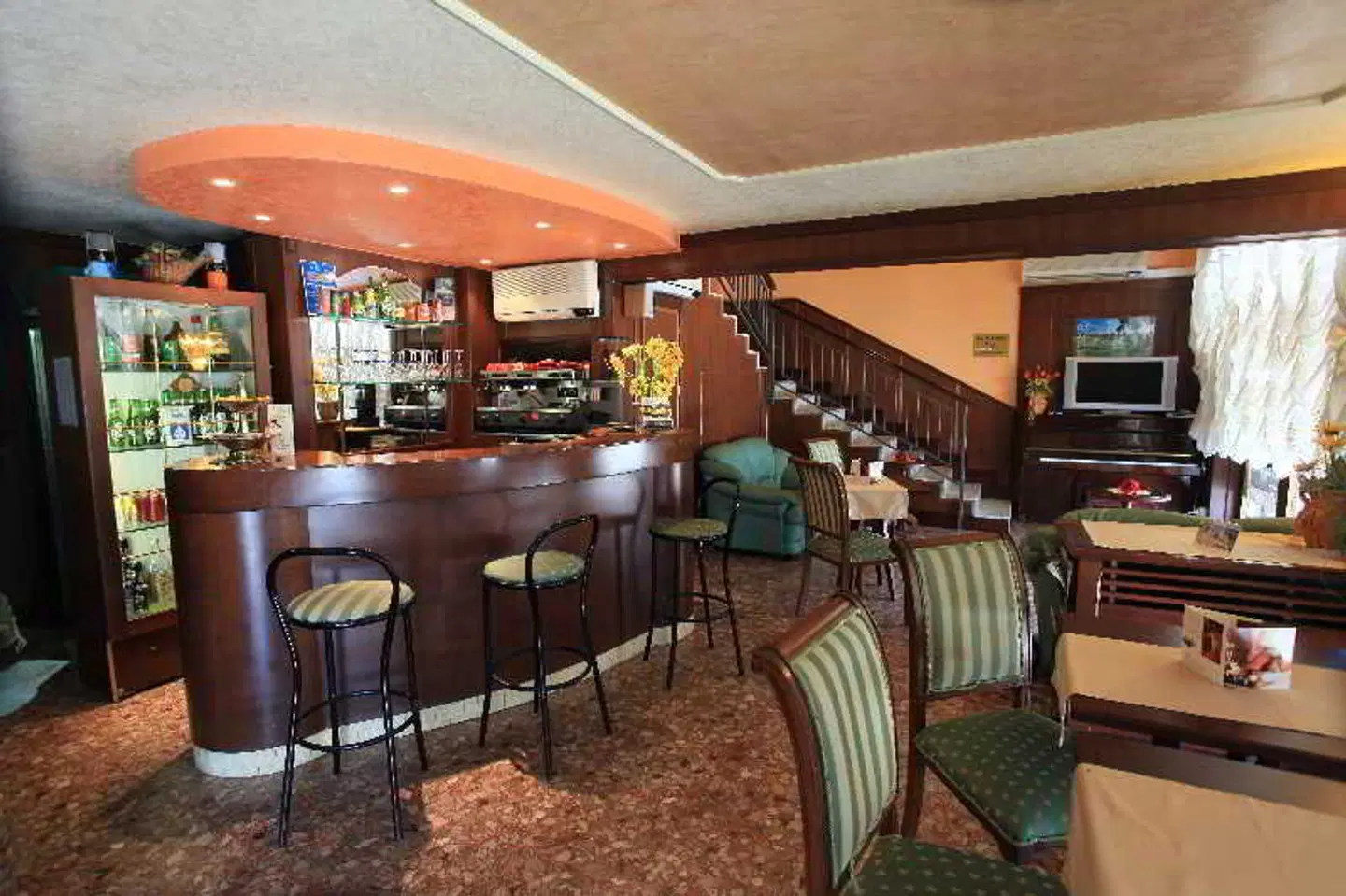 Balconata 2.0 Banqueting & Accommodations Bar