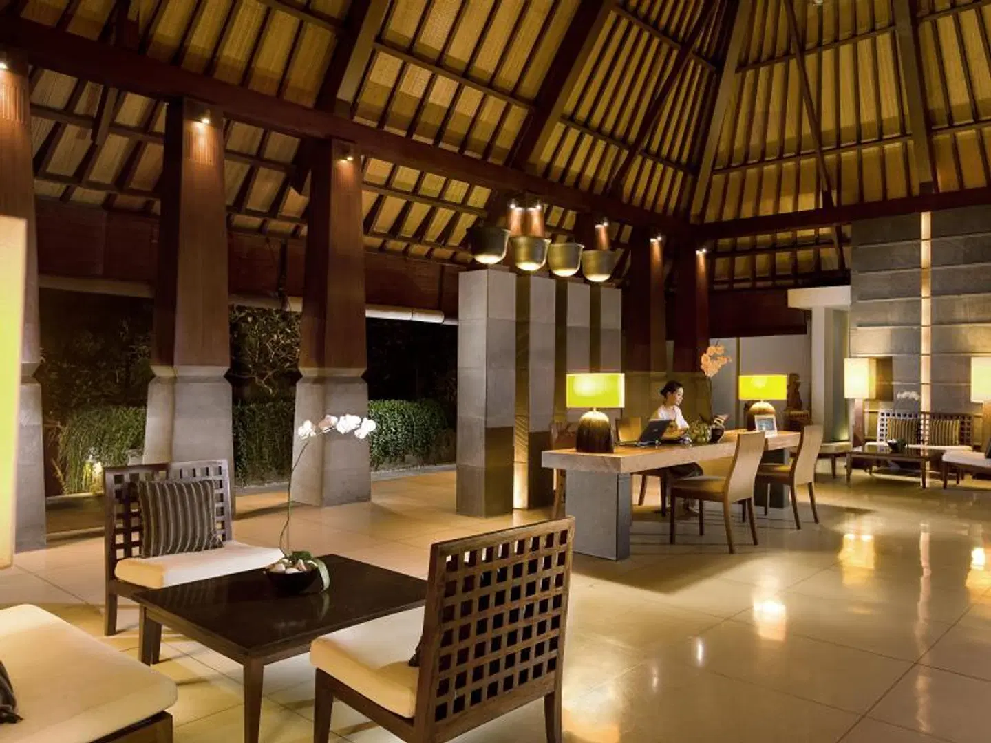 The Kayana LOUNGE_LOBBY