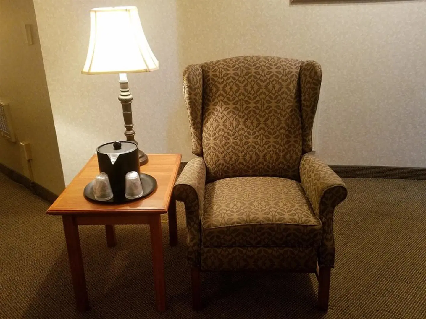 Best Western Plus Rivershore Hotel ROOM_EXAMPLE