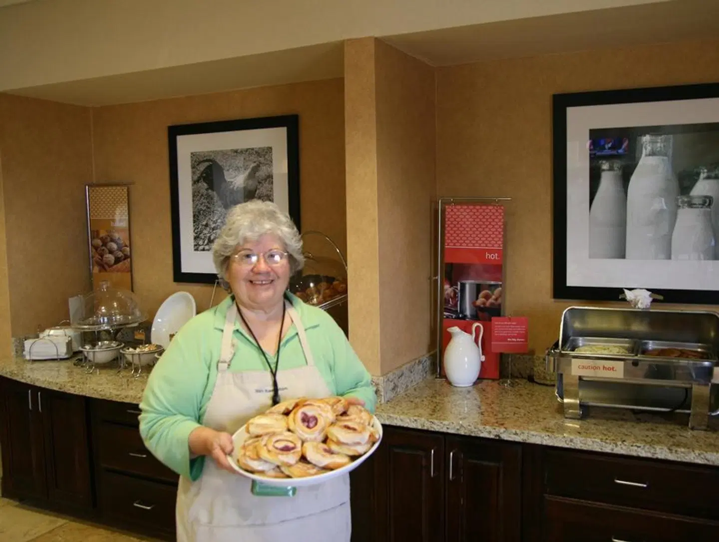 Hampton Inn & Suites Fredericksburg ROOM_EXAMPLE