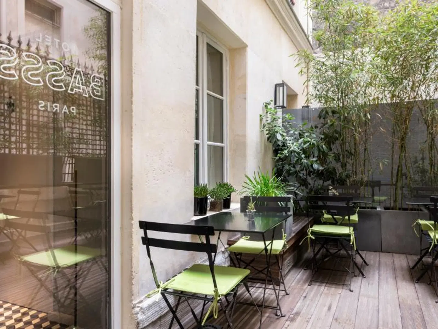 Hôtel Basss EXTERIOR