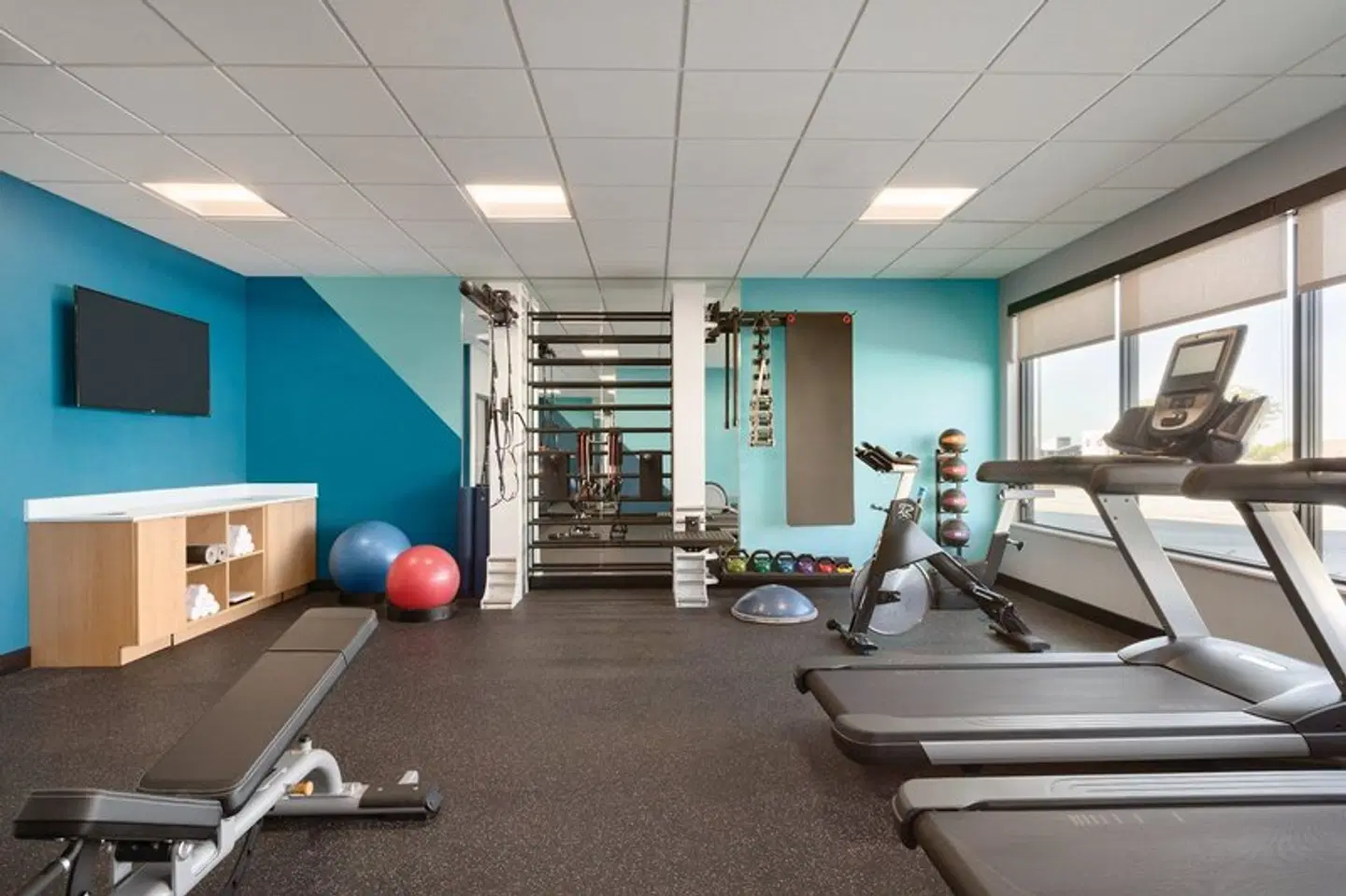 avid hotel Chicago OHare - Des Plaines by IHG SPORTS_AND_LEISURE