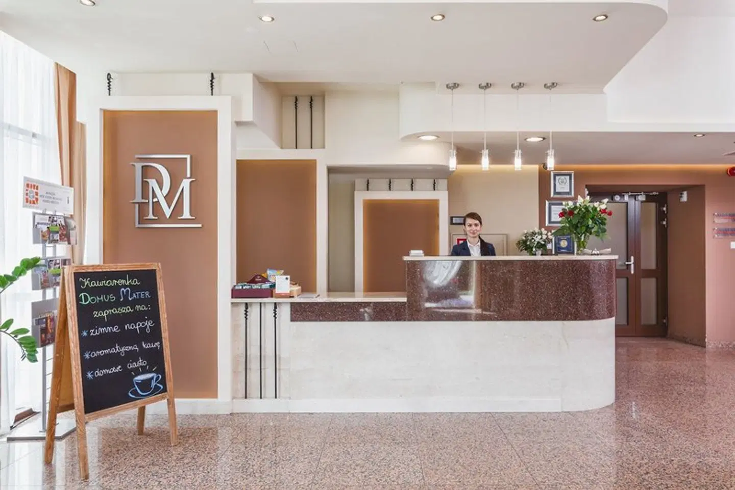 Domus Mater LOUNGE_LOBBY