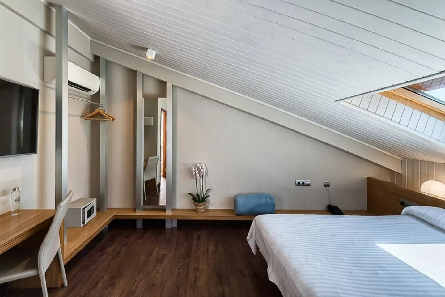 La Chancla ROOM_EXAMPLE