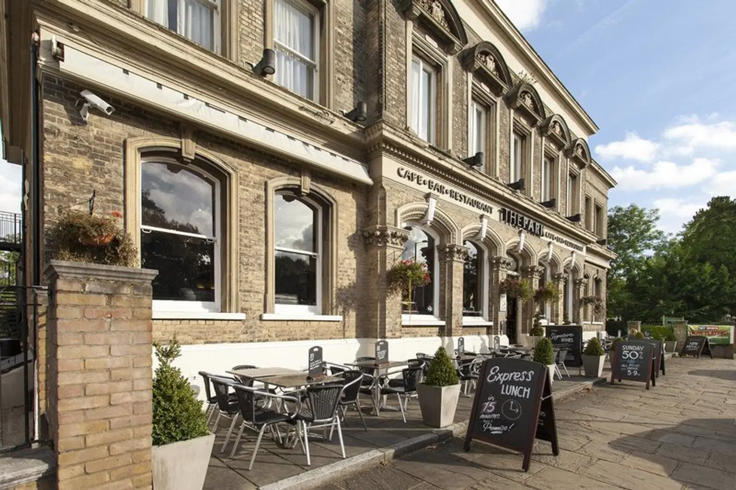 The Park Lodge Terrasse