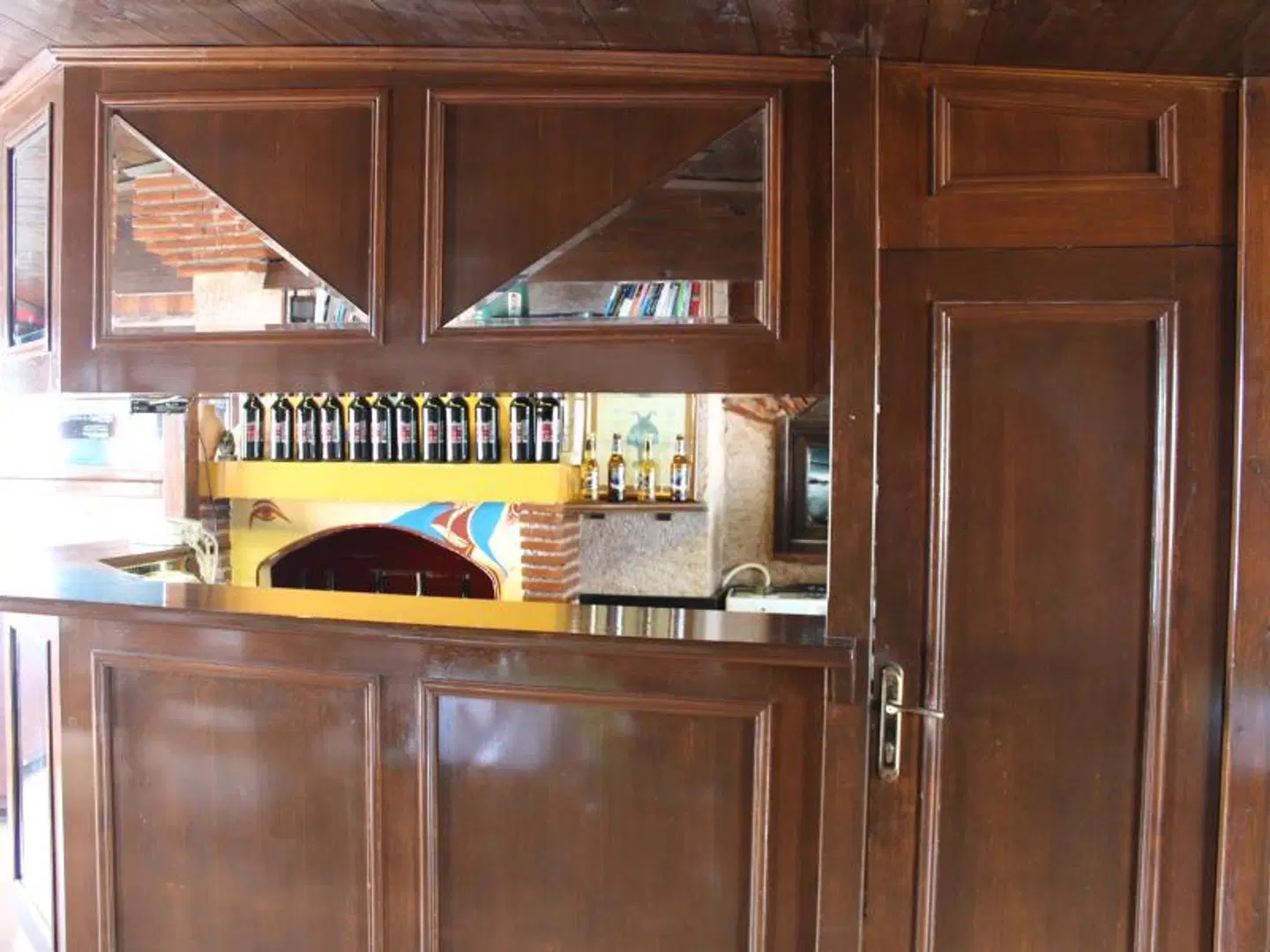 Ararat Hotel Bar