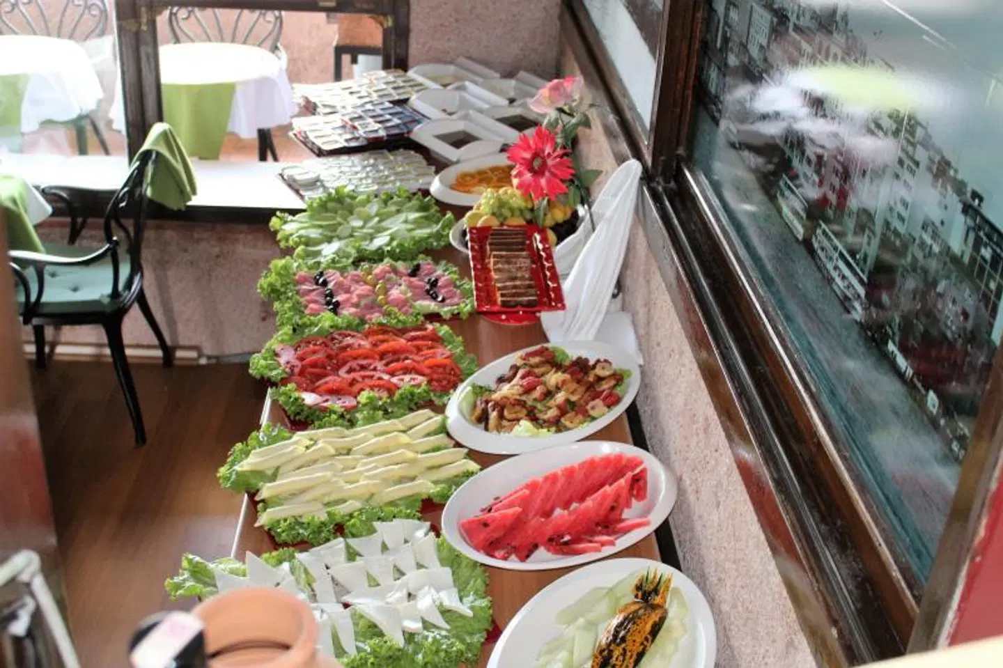 Ararat Hotel Restaurant