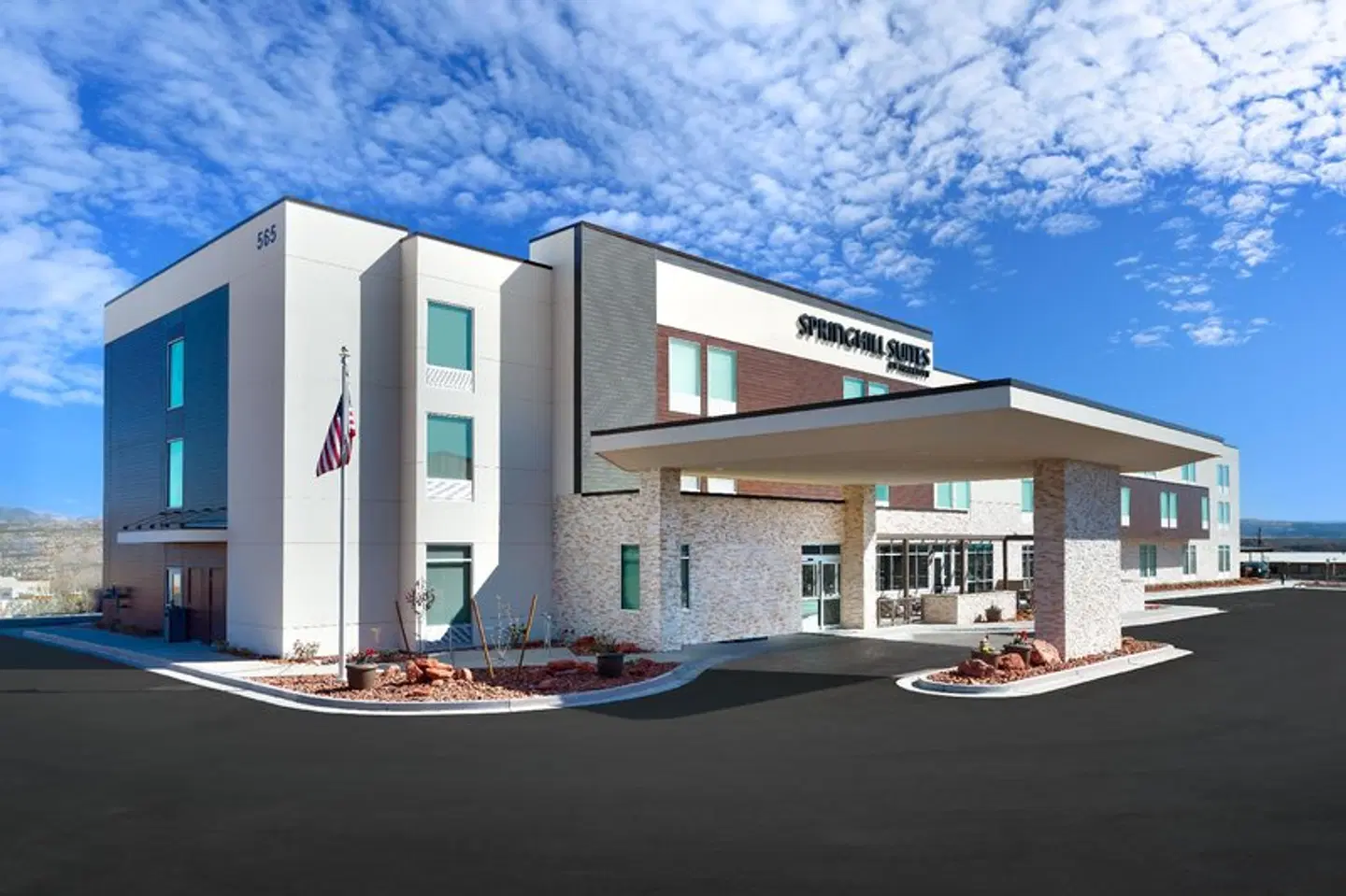 SpringHill Suites by Marriott Cottonwood EXTERIOR