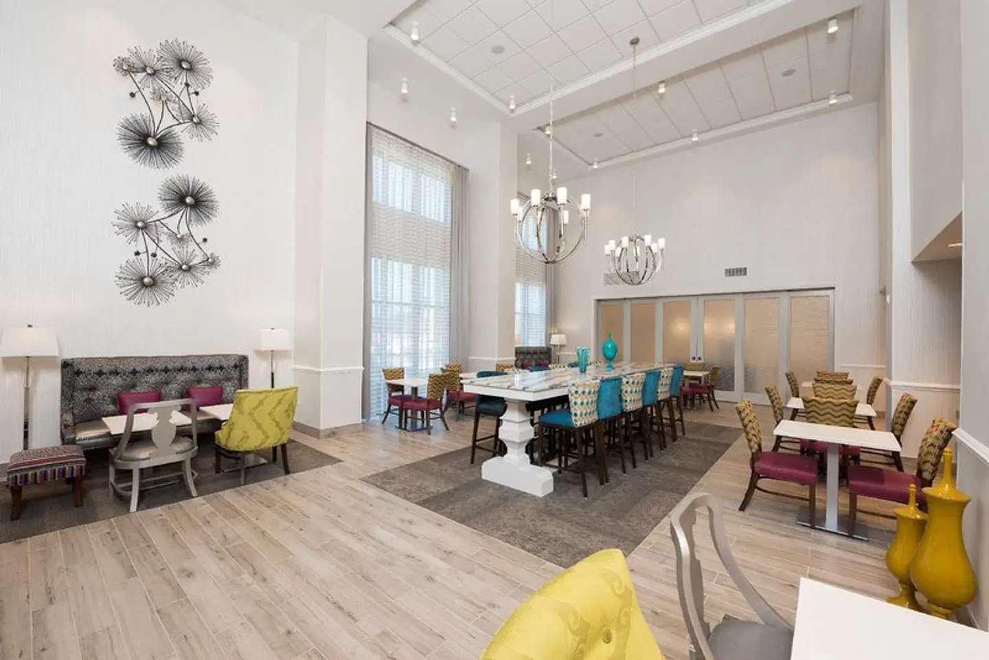 Hampton Inn & Suites Chicago Schaumburg LOUNGE_LOBBY