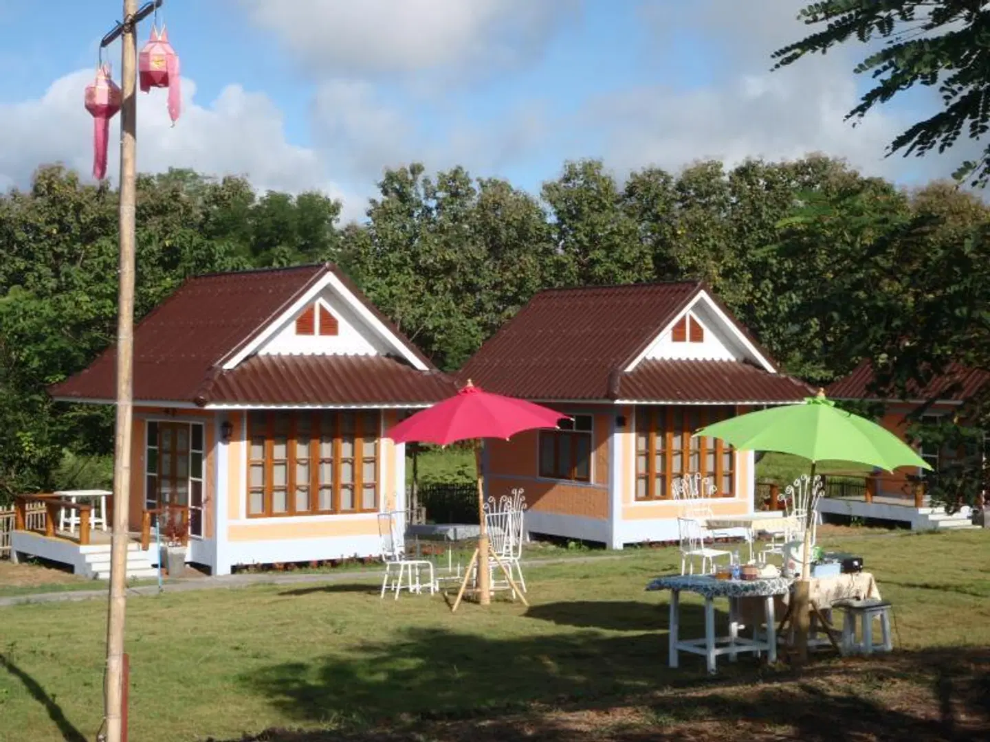 Odourpai EXTERIOR