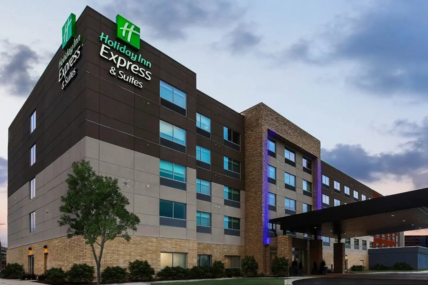 Holiday Inn Express & Suites Chicago O'Hare Airport by IHG EXTERIOR