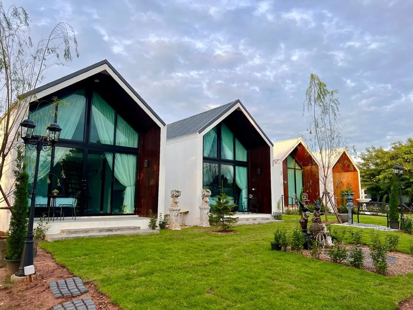 Bannjamjuree Resort Sattahip EXTERIOR