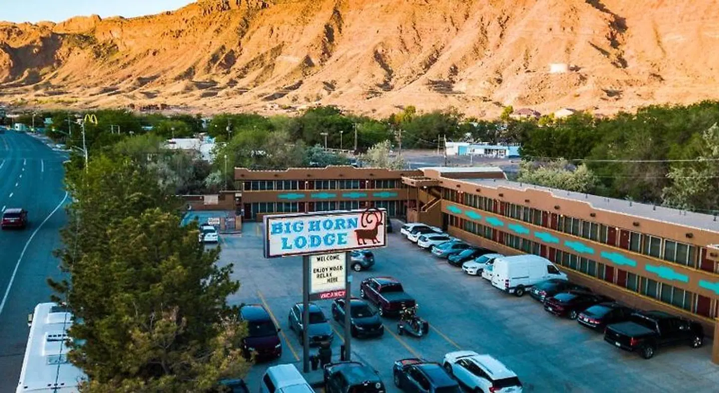 Big Horn Lodge LANDSCAPE