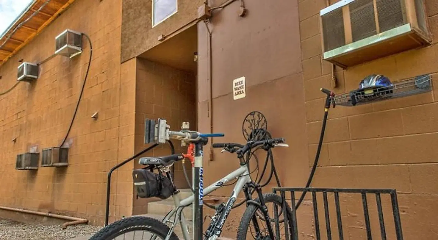 Big Horn Lodge SPORTS_AND_LEISURE