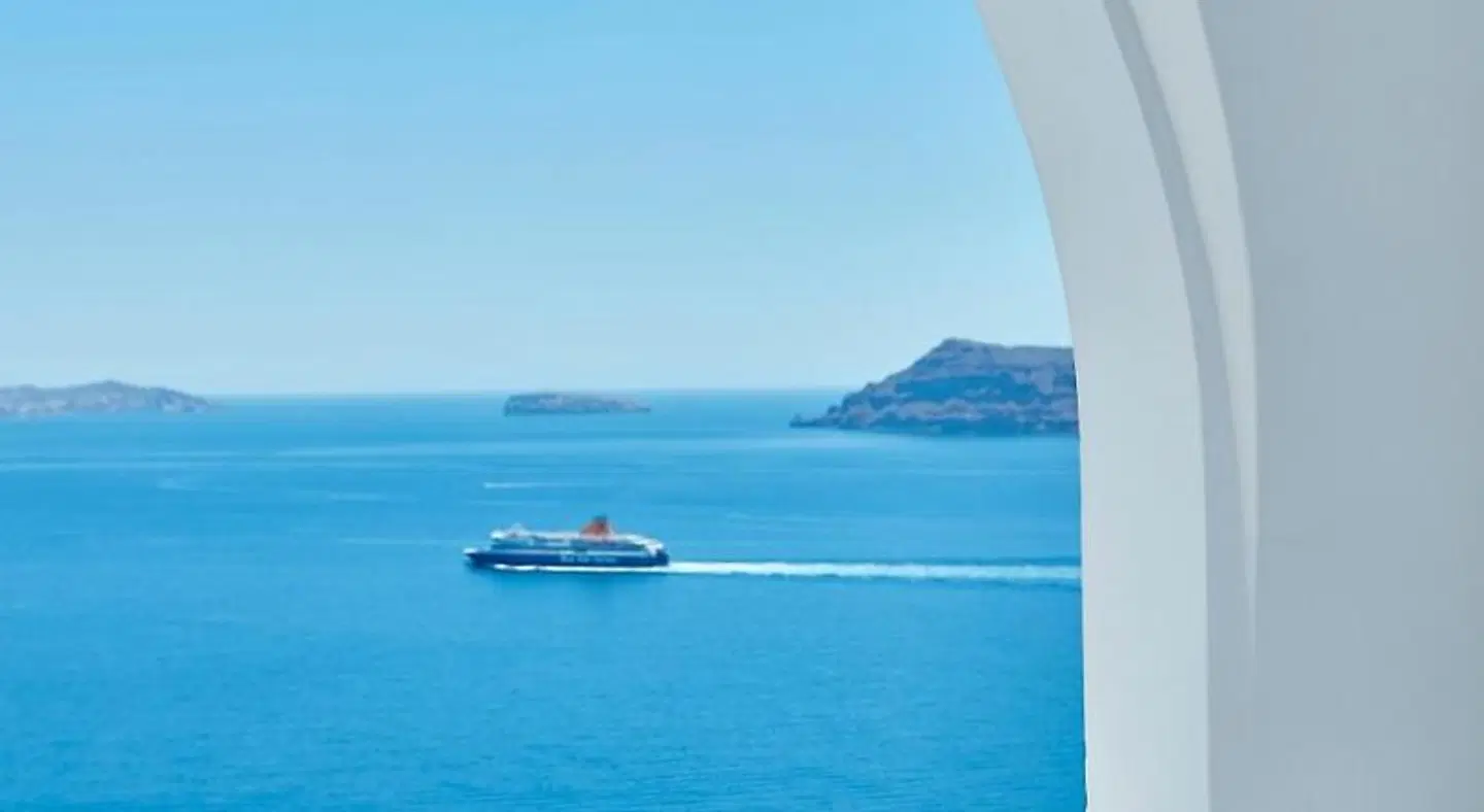 Villaki Oia LANDSCAPE