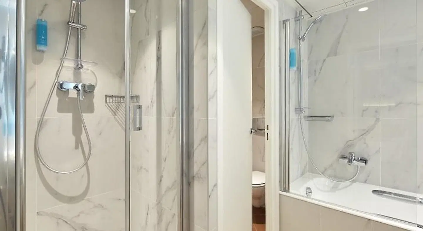 Le Royal Rive Gauche Badezimmer