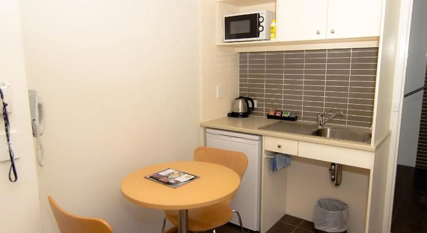 Airport Ascot Motel ROOM_EXAMPLE