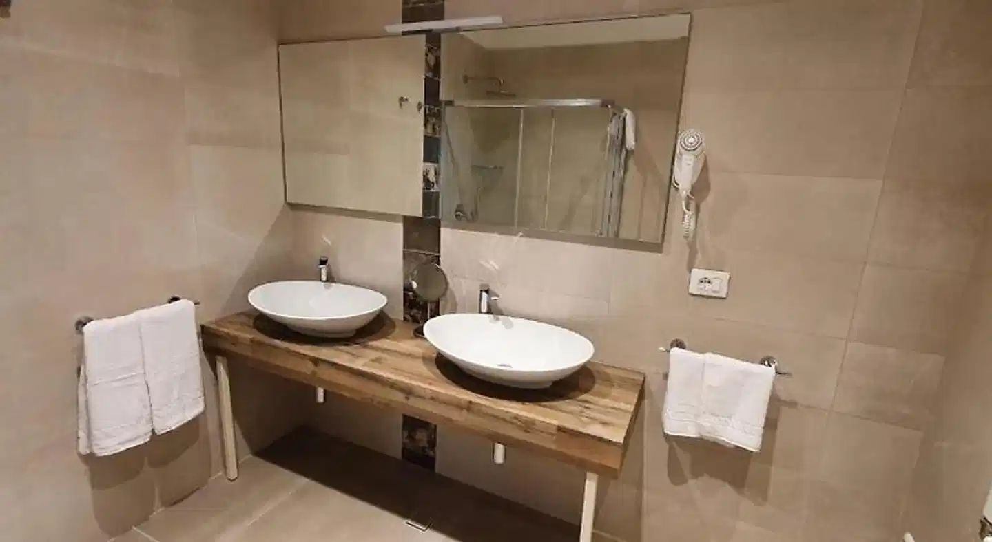 Amsterdam Suite Hotel & SPA Badezimmer